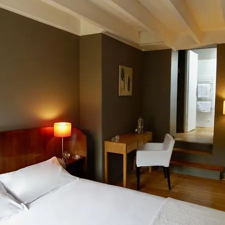 ベッド・アンド・ブレックファスト ベッド＆ブレックファースト ラ クレプシィドル フォントネー・オー・ローズ